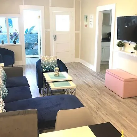 Viva Pacifica Apartment